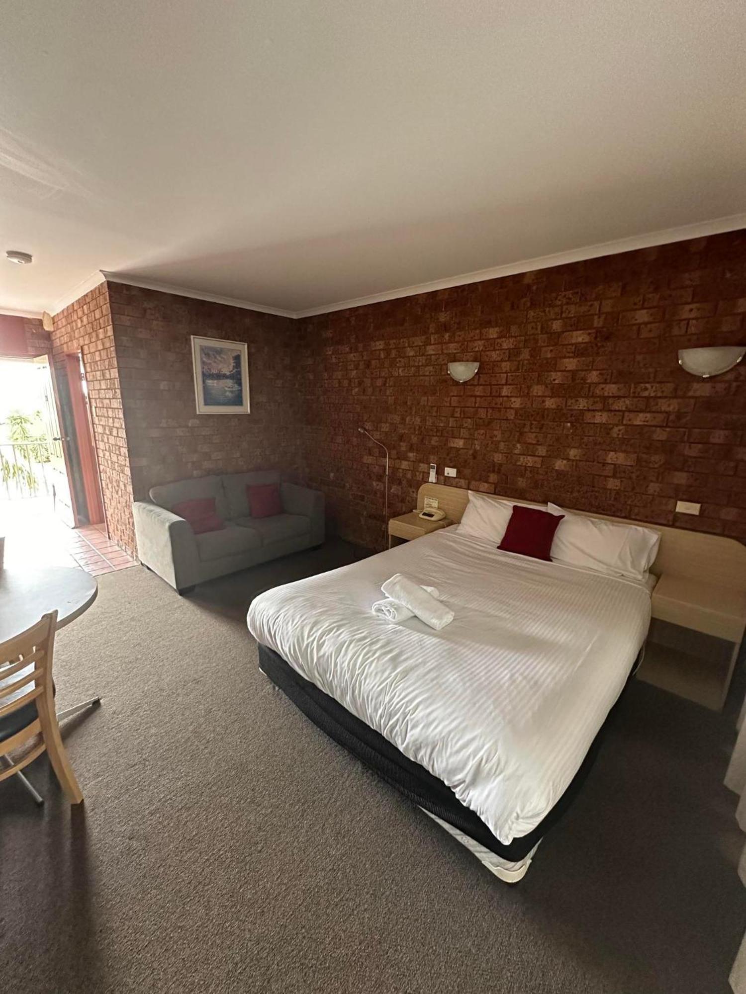 Courtyard Motor Inn Shepparton Exteriör bild